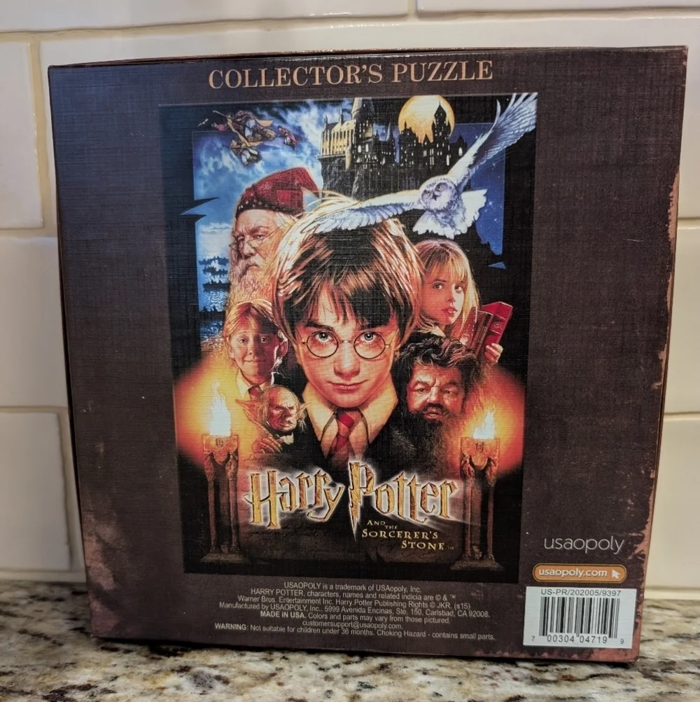 Harry Potter Collector's 550 Piece Puzzle 18 x 24 Sorcerer's Stone Complete